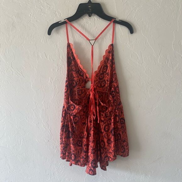 Free people coral tone orange and black geometric tank top spaghetti strap - Picture 8 of 8